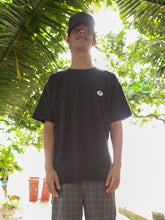 Stone O Loose Fit Tee - Black