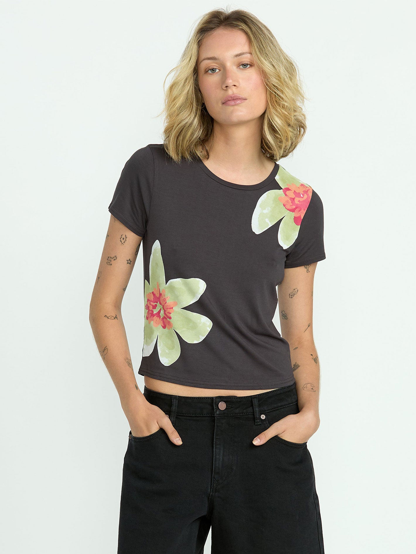 Volcom Starstone Glow Ss Tee - Black