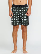 Volcom Infuse Scallop Mod 19 Boardshort - Black