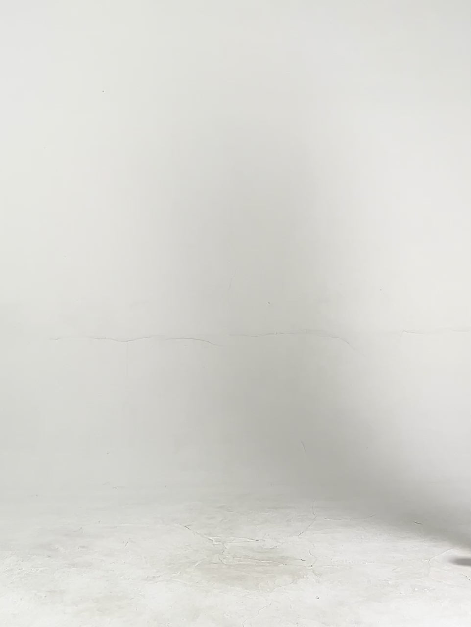 Peacehand Tee - Guava