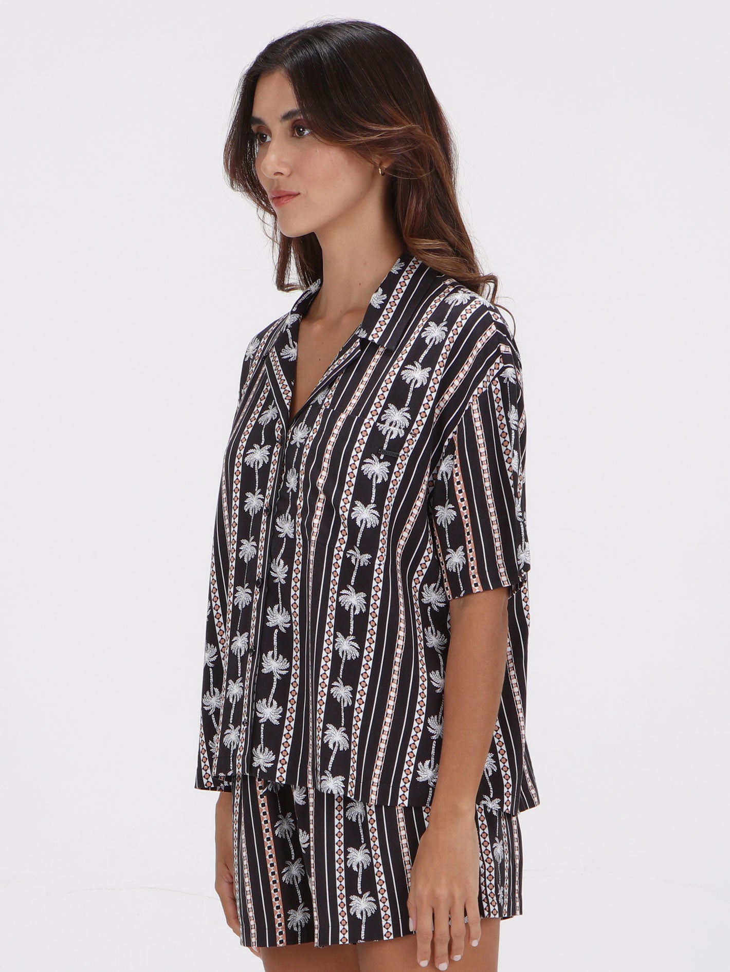 Volcom Sun Stunner Ss Shirt - Black Combo