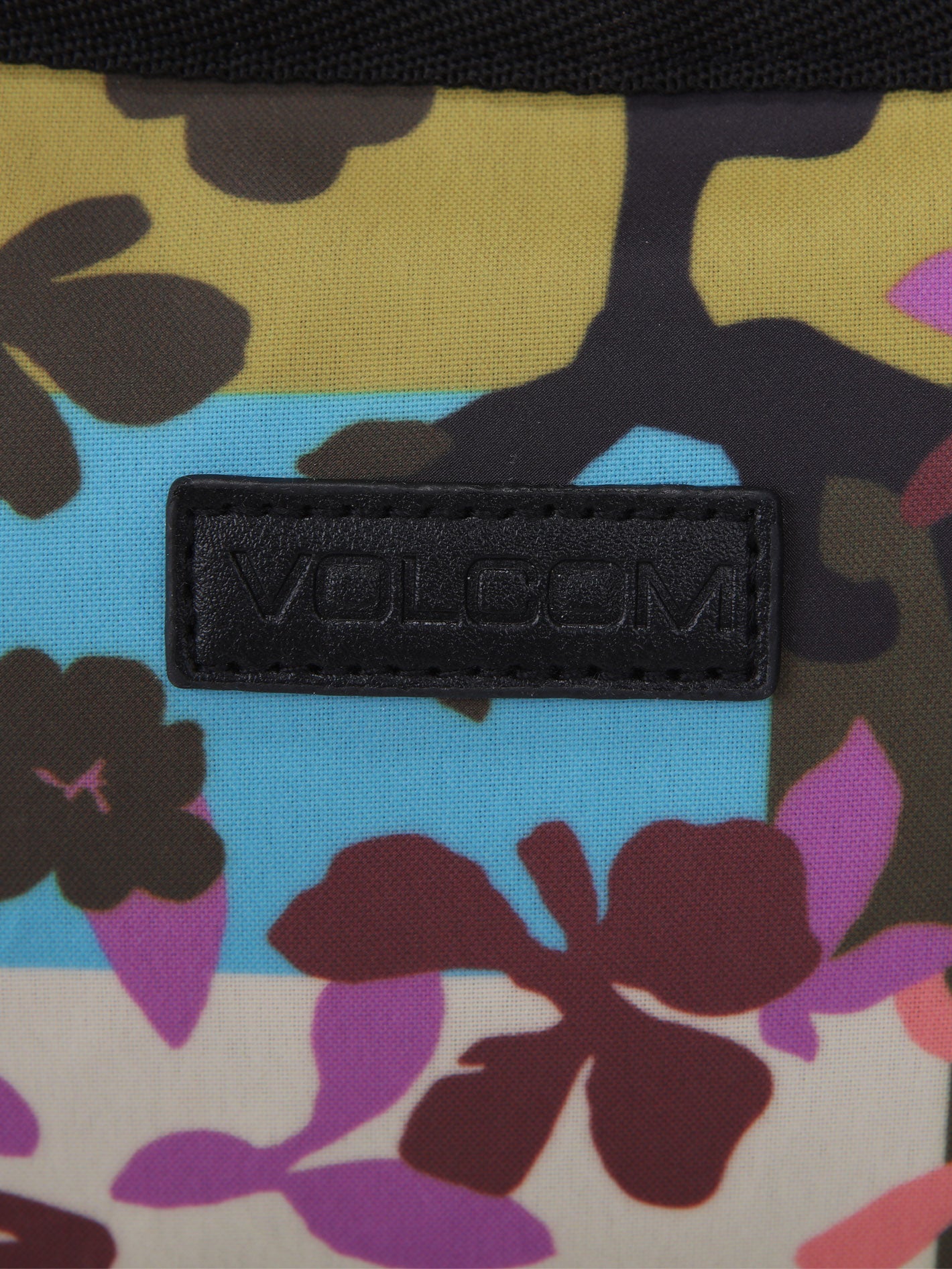 Volcom Bay Bae Sunscreen Pouch Bag - Multi