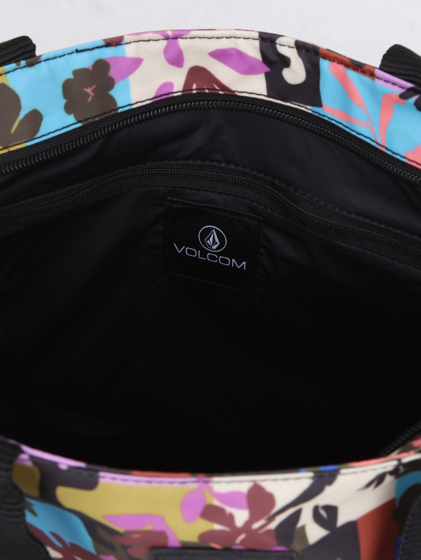 Volcom Bay Bae Beach Tote Bag - Multi