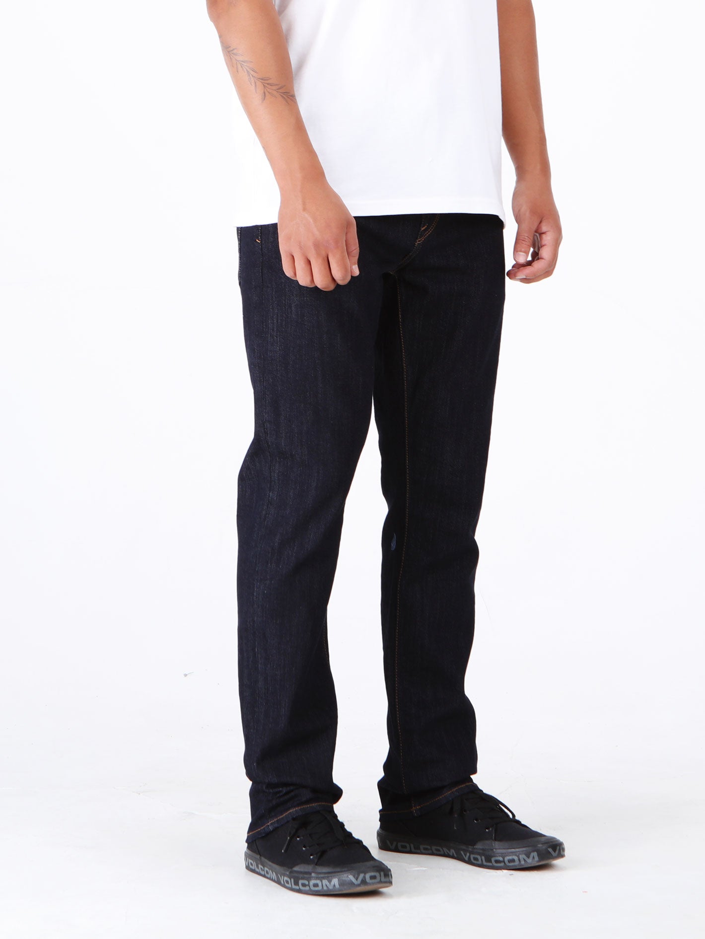 Volcom Solver Modern Tapered Fit Jeans - Rinse 