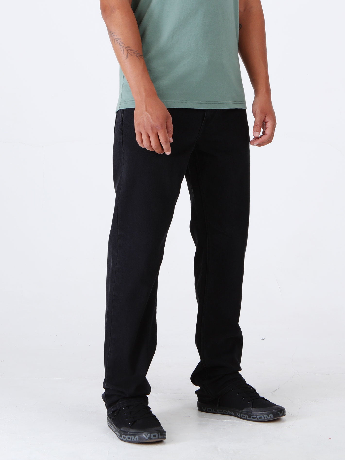Volcom Solver Modern Fit Jeans - Blackout