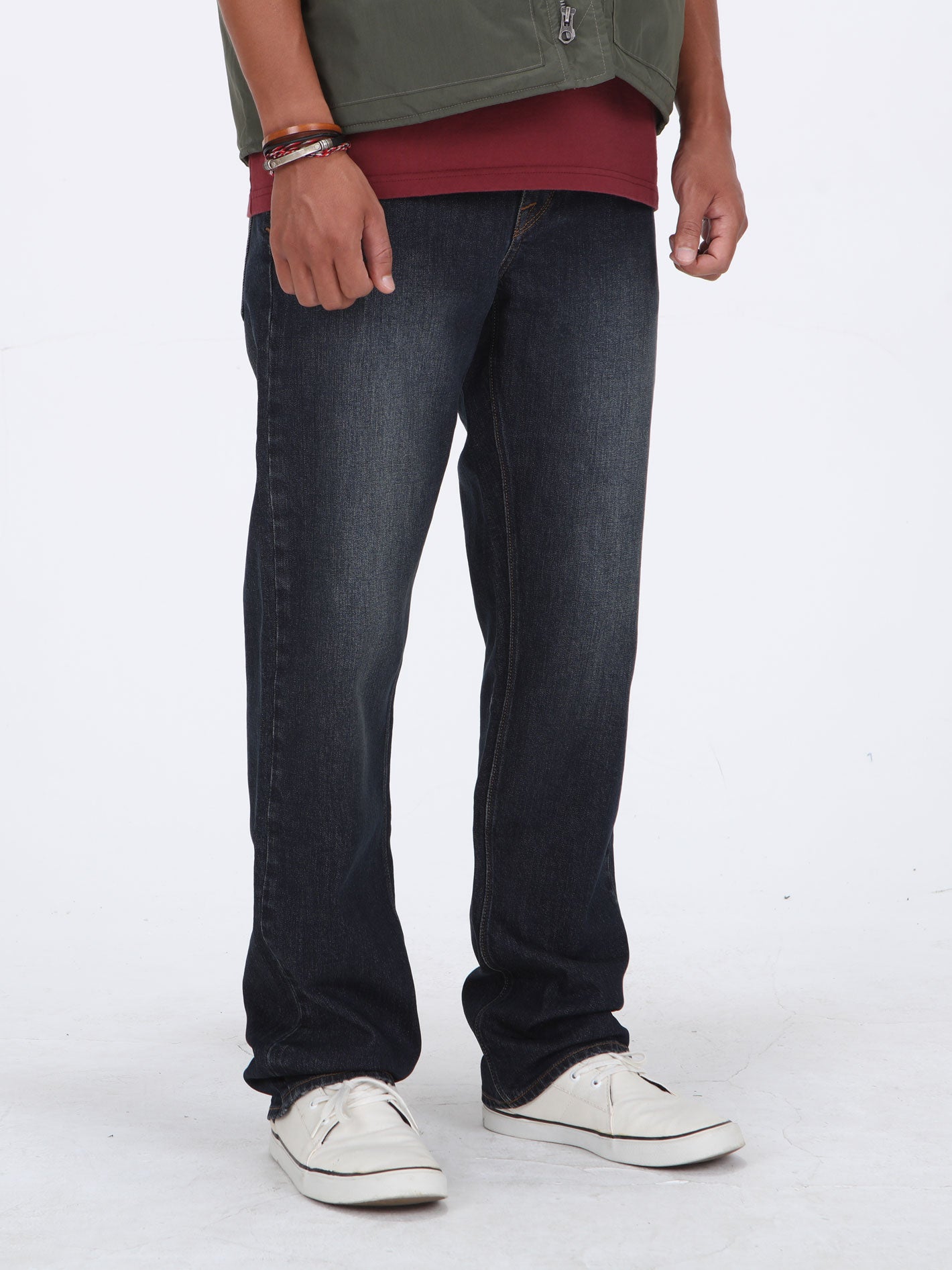 Volcom Solver Modern Fit Jeans - New Vintage Blue