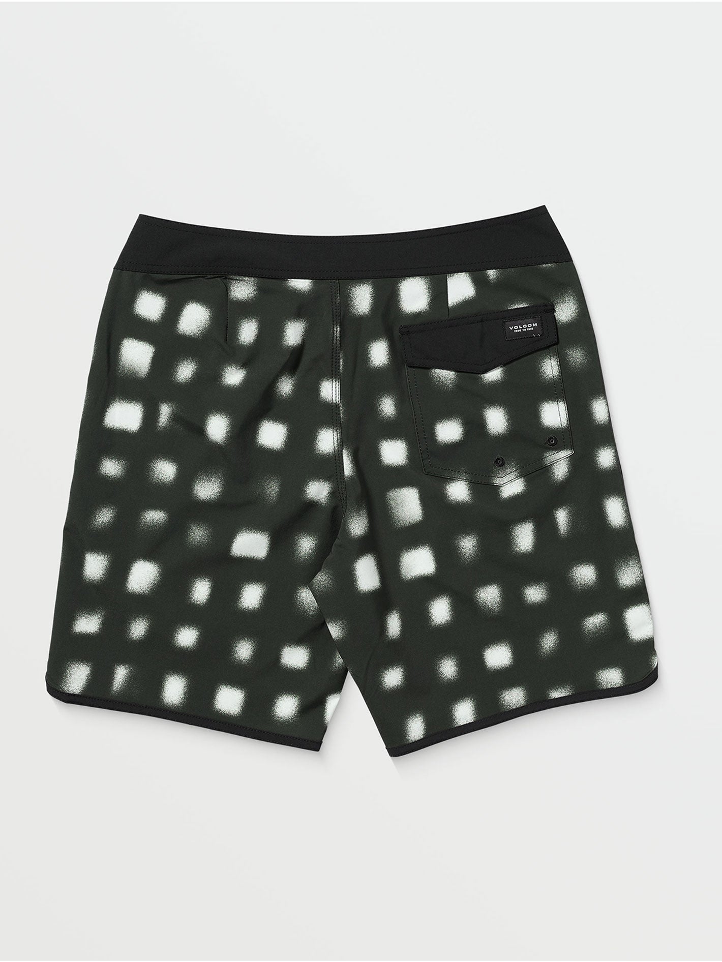 Volcom Infuse Scallop Mod 19 Boardshort - Black