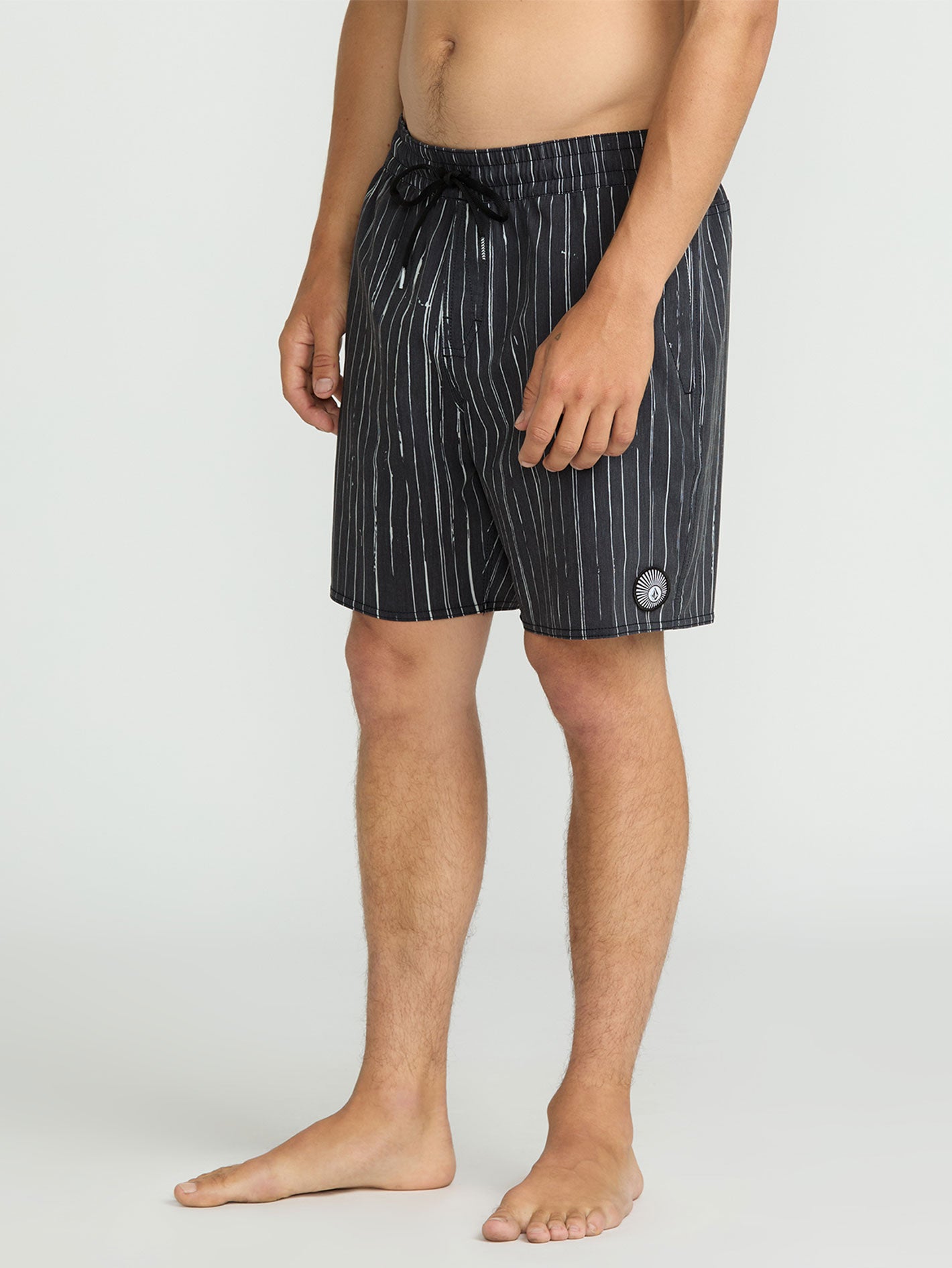 Volcom Psyche Cotton Trunk 17 Boardshort - Black White