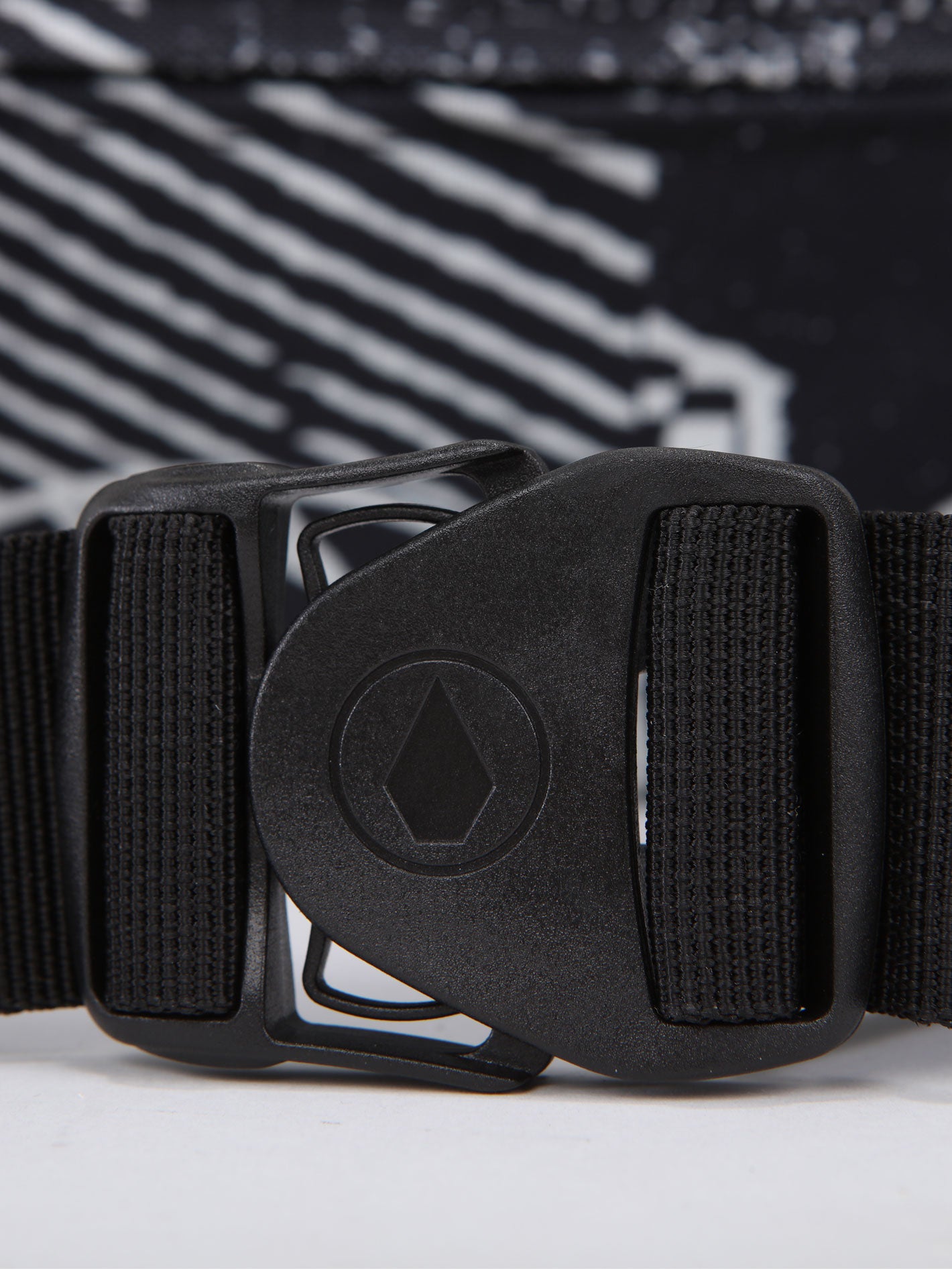 Volcom Waisted Bag - Black/White