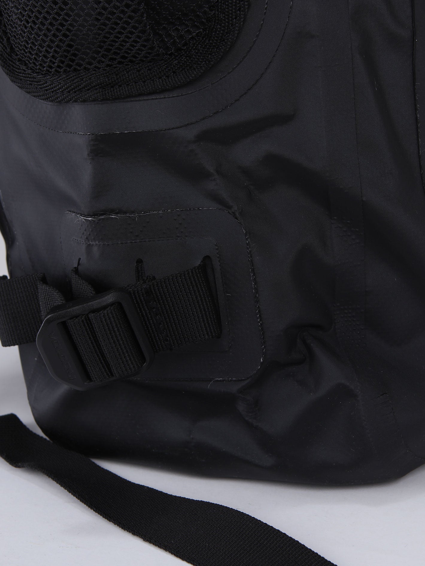 Volcom Drystone Wet/dry Roll Top Backpack - Black